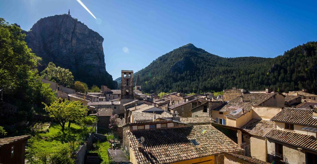 Hotel Du Roc Castellane Exterior photo